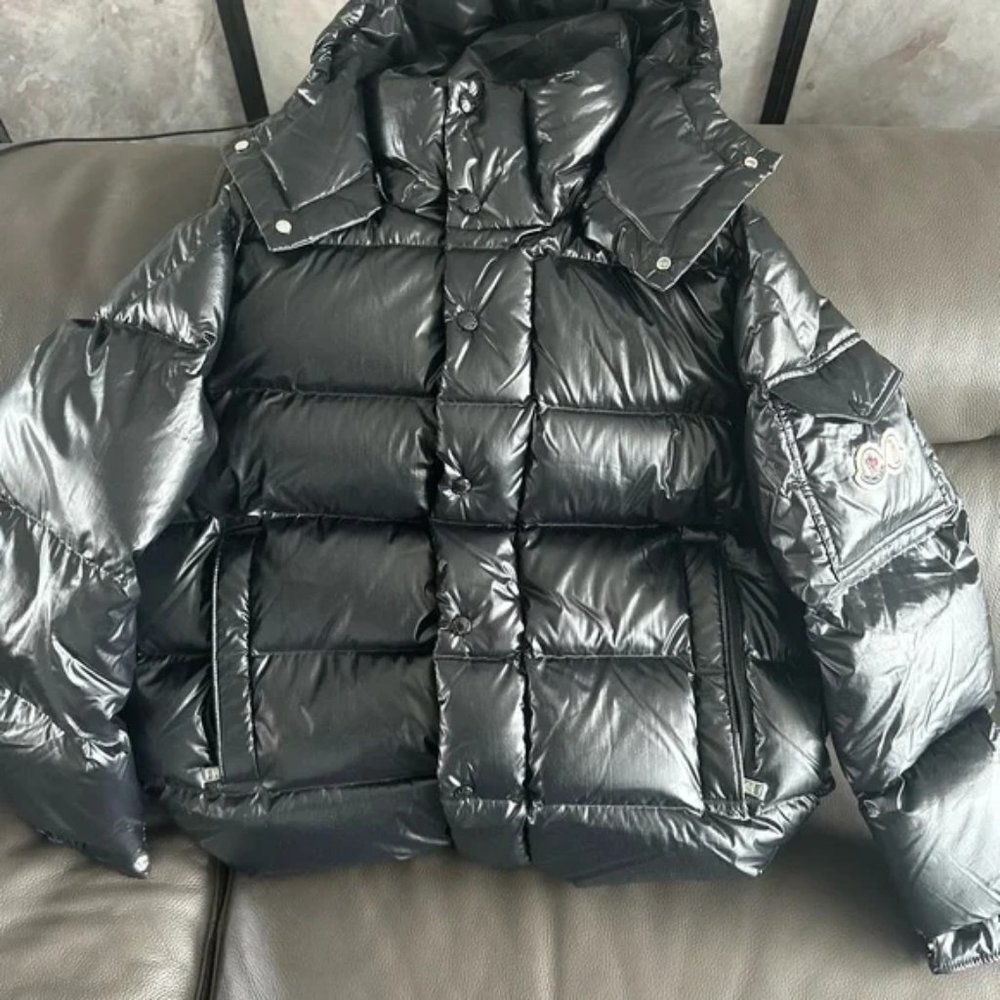 Moncler Maya 70 Jacket in Black – Down Jacket